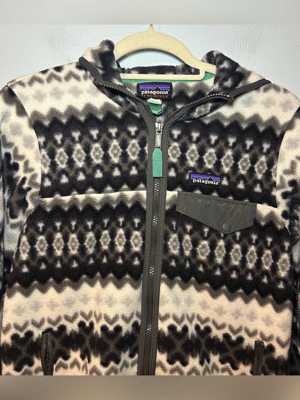 Patagonia Synchilla Cliff Forge Grey Geometric Print Hooded Fleece Jacket Size M - Picture 2 of 9